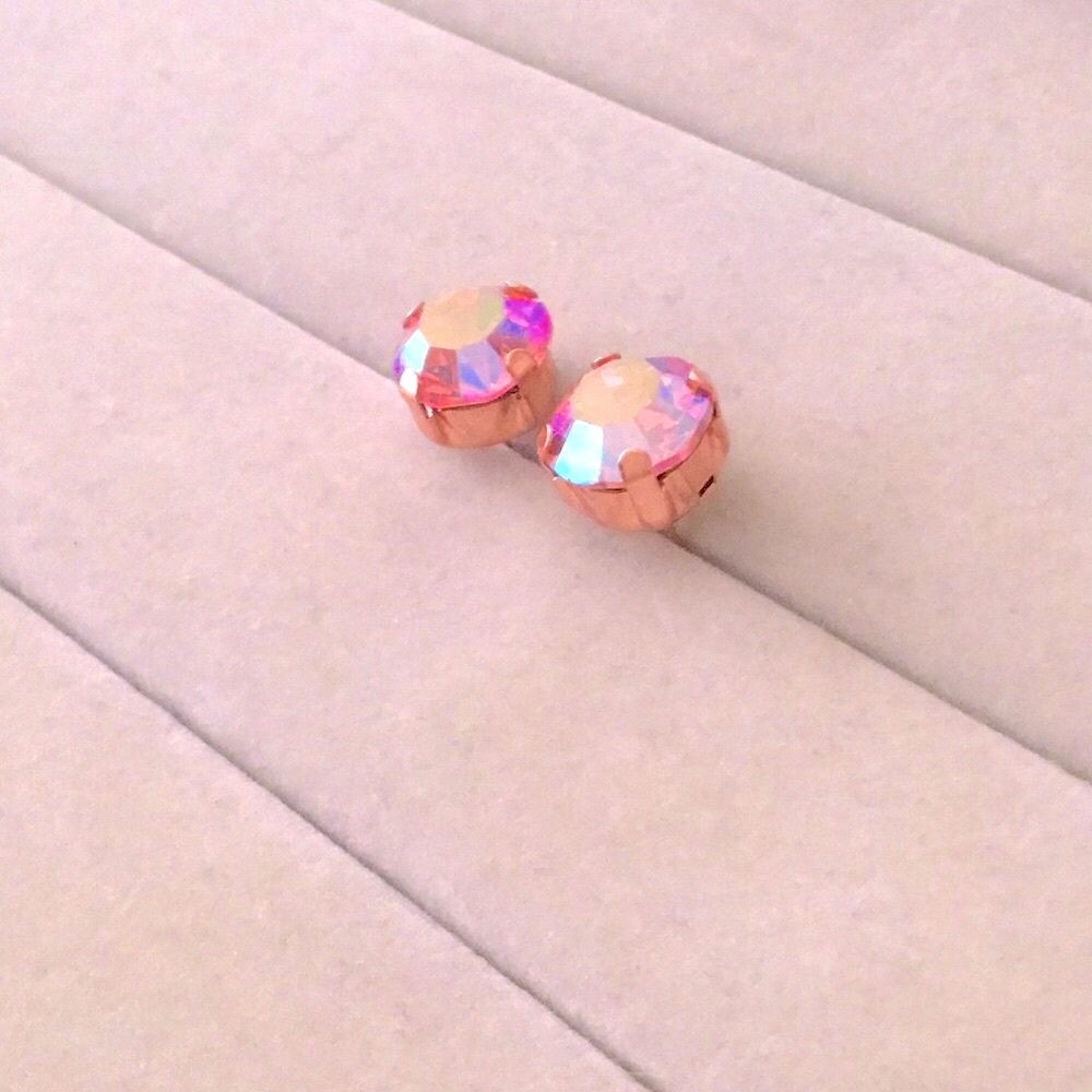 Iridescent Pink Rose Aurora Borealis Shimmer + Rose Gold Crystal Earrings - Picture 4 of 11